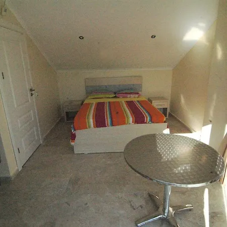 Villa Green Golf Villas *