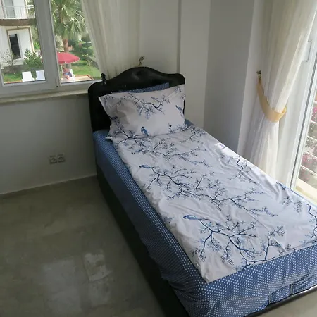 Villa Green Golf Villas *