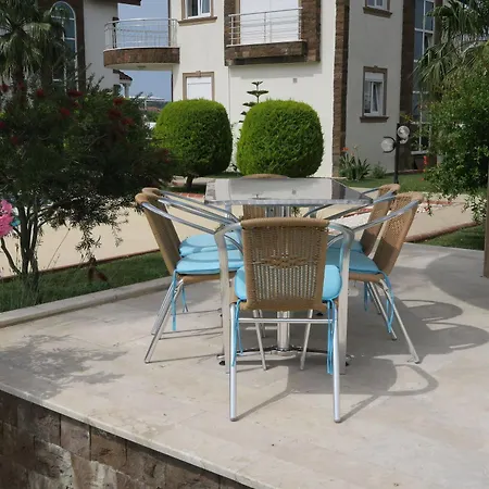 Green Golf Villas