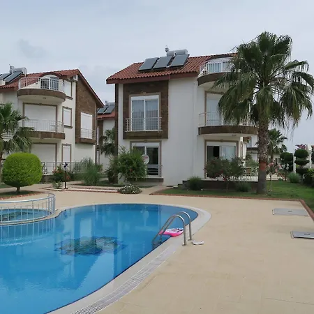 Green Golf Villas *